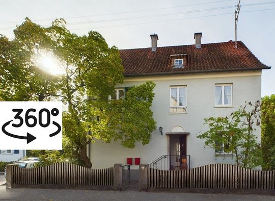 Charmantes 2FH in KorntalMünchingen, gute Lage, traumhafter Garten